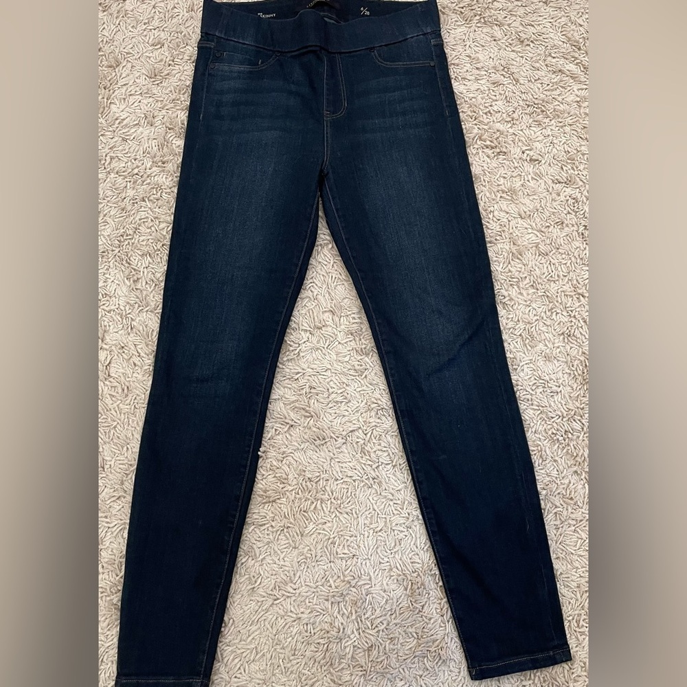 Liverpool Los Angeles ankle skinny jeggings. 6/28